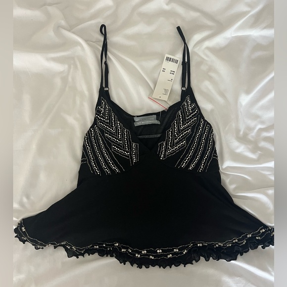 🌸NEW Urban Outfitters Top - Picture 2 of 8